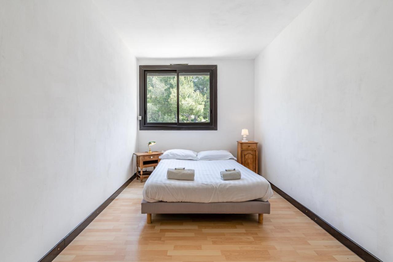 Park & Suites -Wifi-Netflix-Vue Marseille Kültér fotó