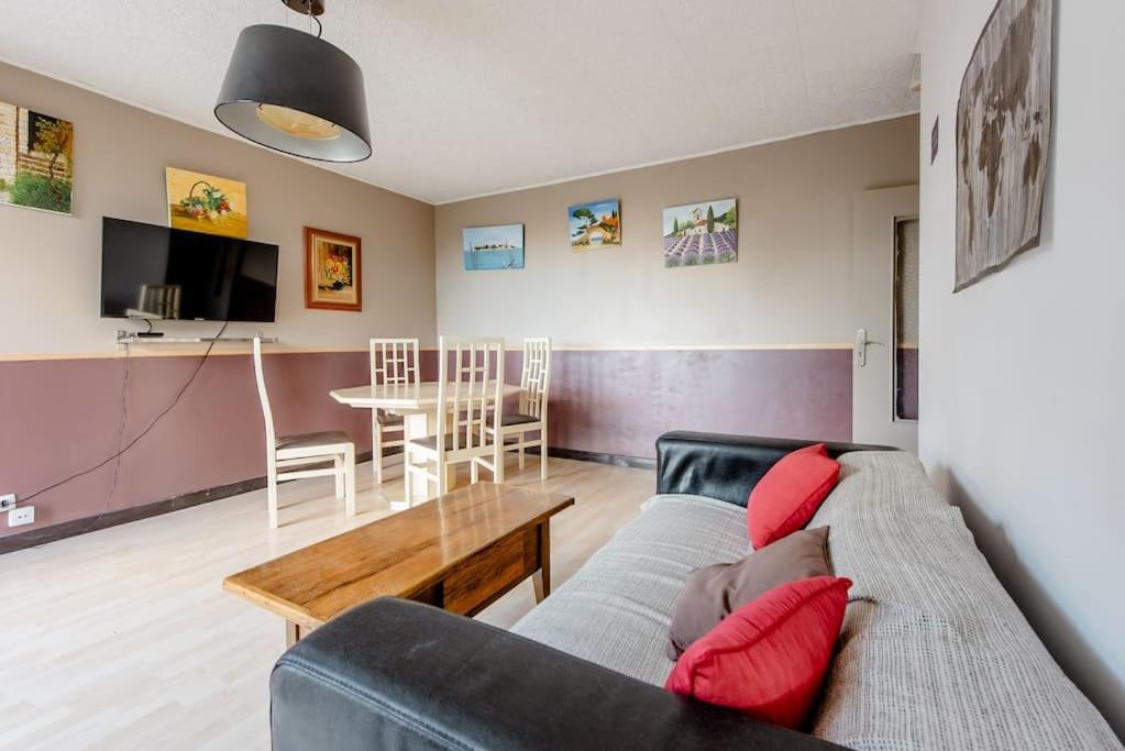 Park & Suites -Wifi-Netflix-Vue Marseille Kültér fotó